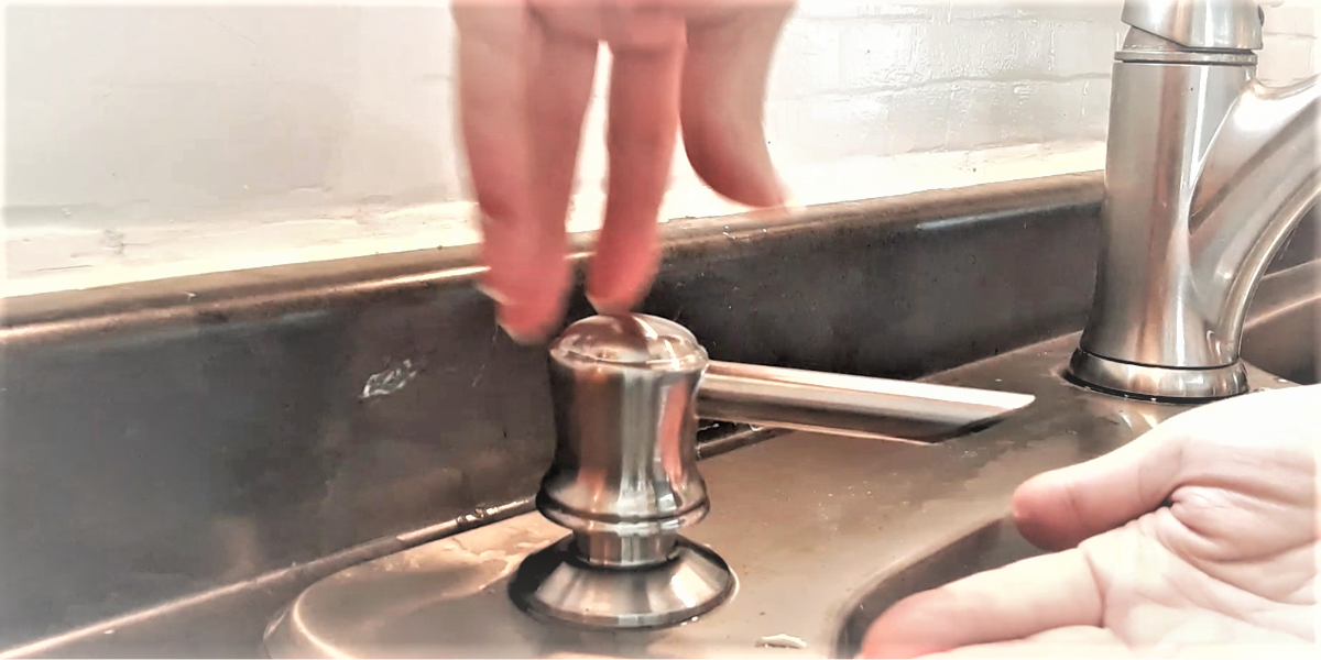 How To Refill Your Soap Dispenser Less Often SAWDUST AND CORNBREAD   Soap Dispenser Blog Featured 